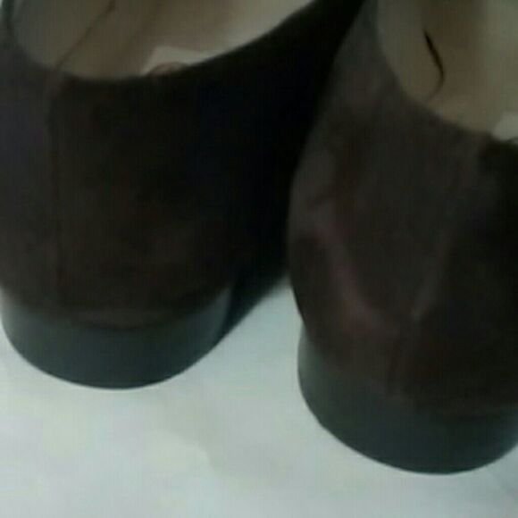 Talbots Brown Suede Flats - Picture 8 of 8